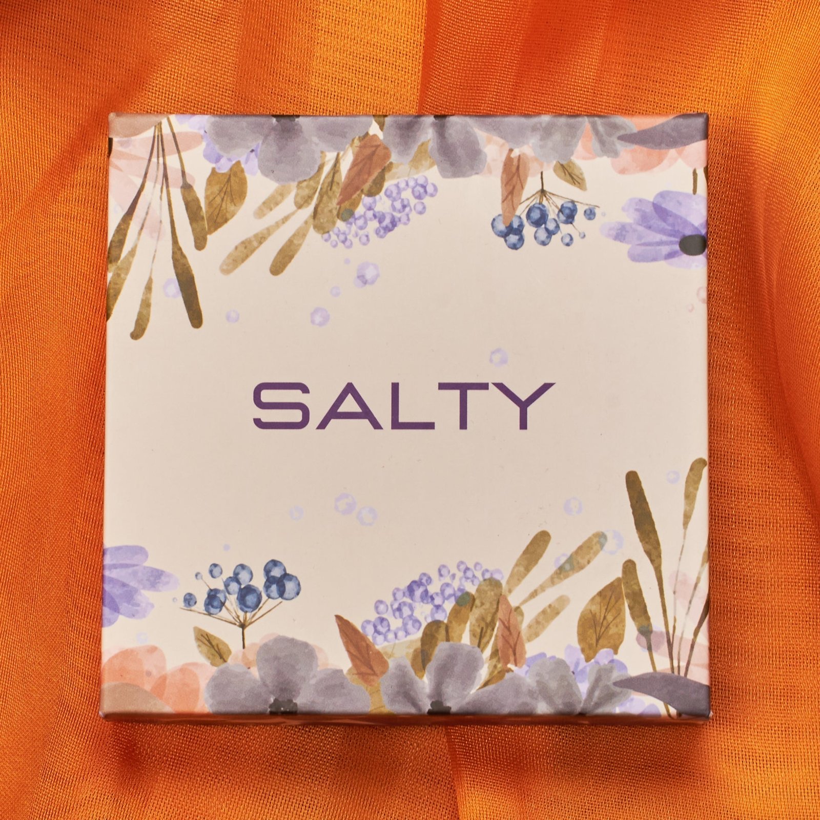 Salty_20Floral_20Box_913fd75f-6737-47b9-8cd2-84db1f0dfced